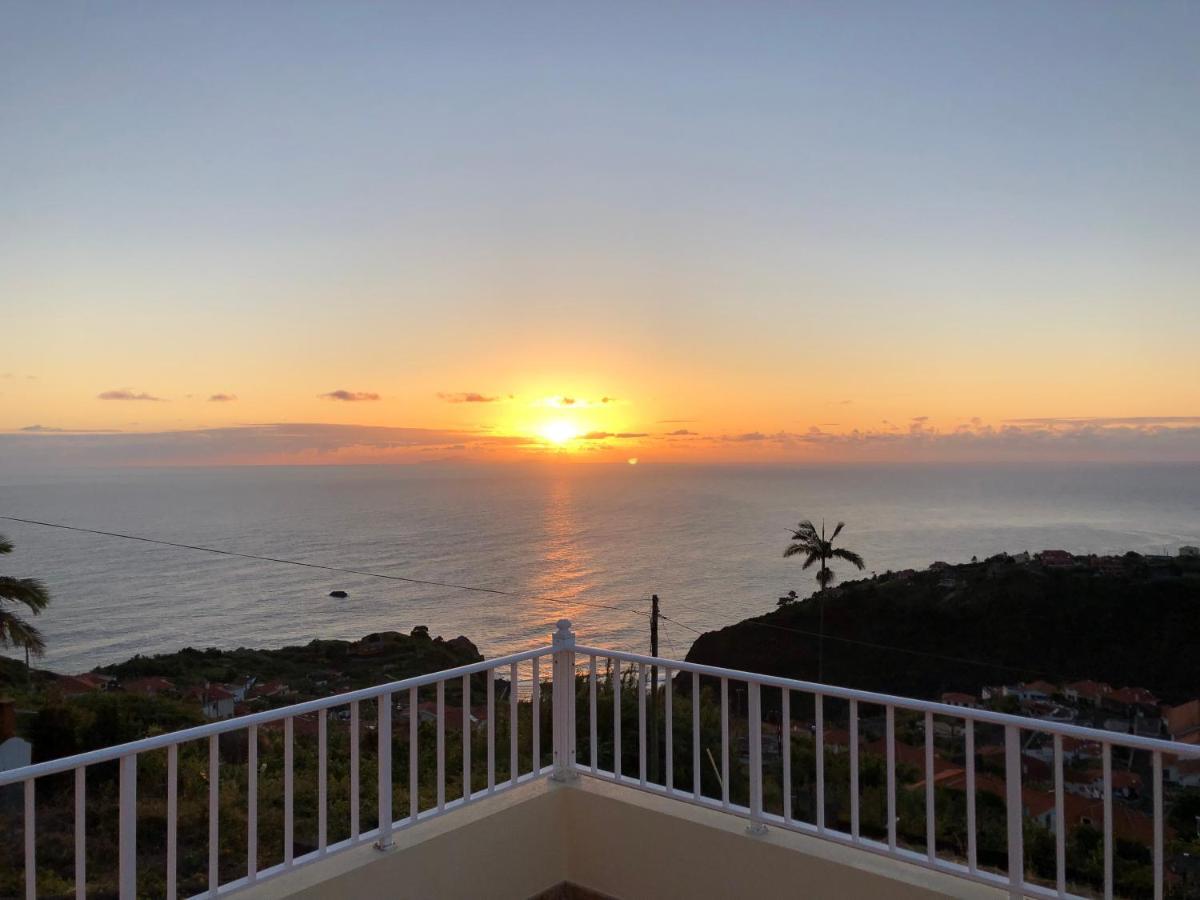 Вилла Panoramic Ocean View House Sao Roque Do Faial Экстерьер фото
